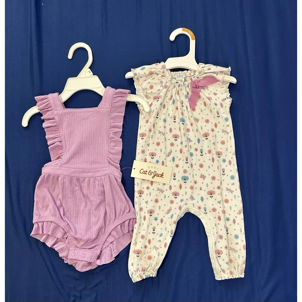 Huge Lot Baby Girls Clothes 6 9 Months NEW & EUC Carters Baby b Gosh Old navy